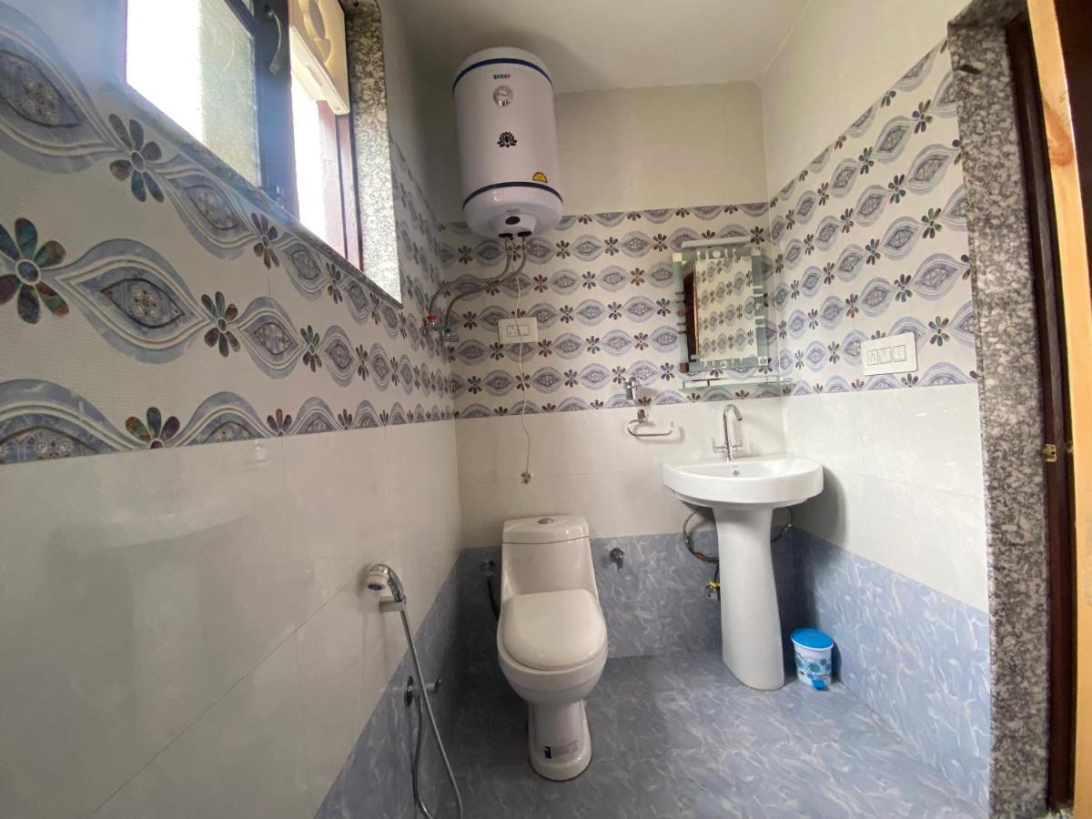 Penthouse Villa Srīnagar 外观 照片