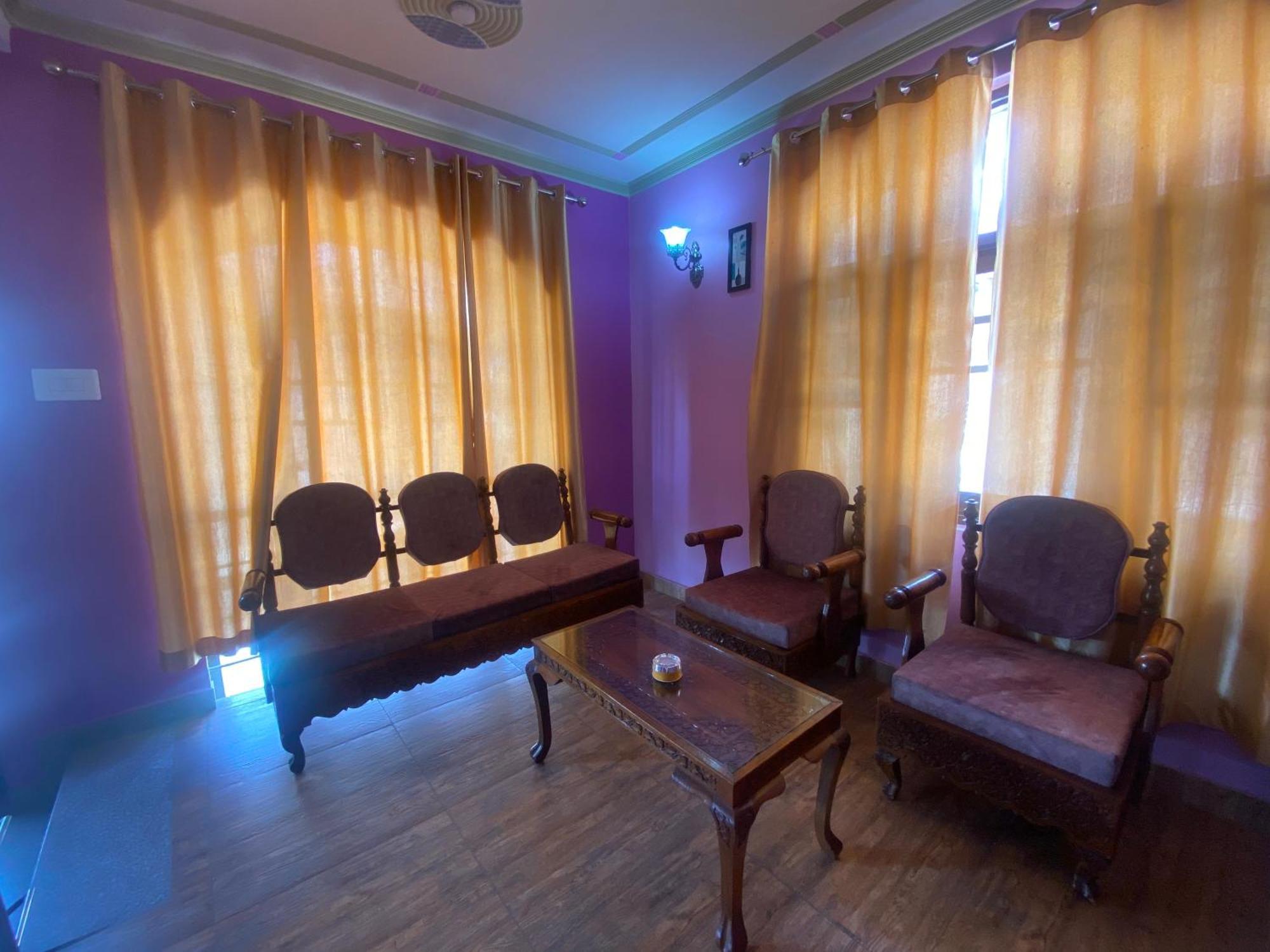 Penthouse Villa Srīnagar 外观 照片