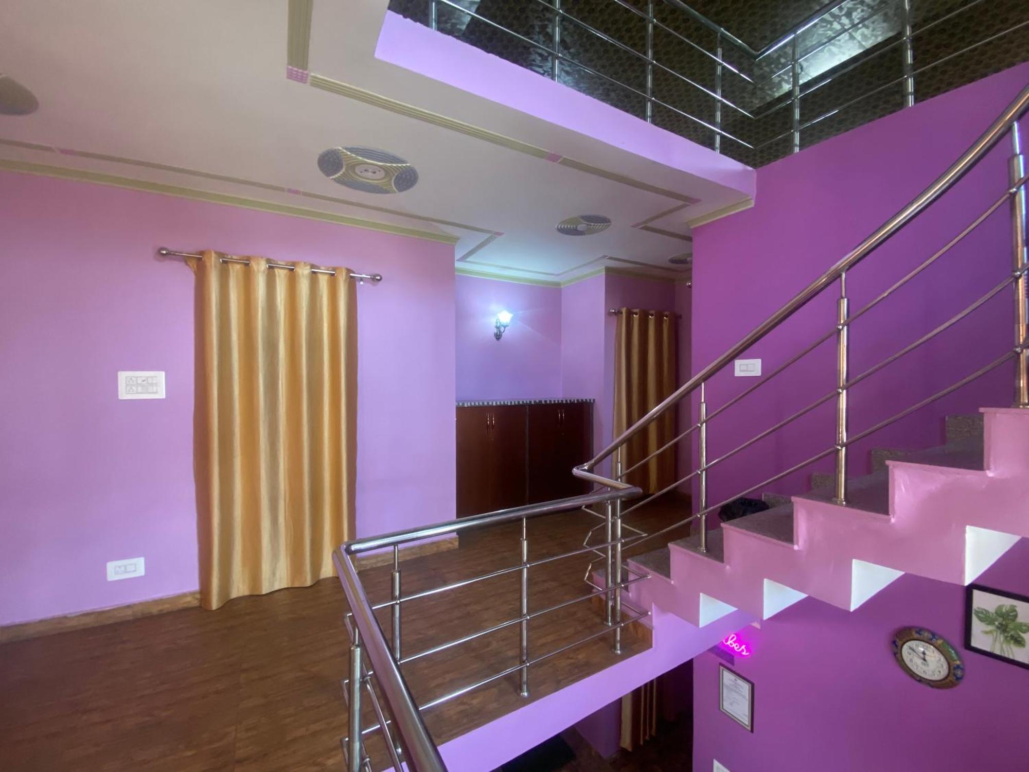 Penthouse Villa Srīnagar 外观 照片