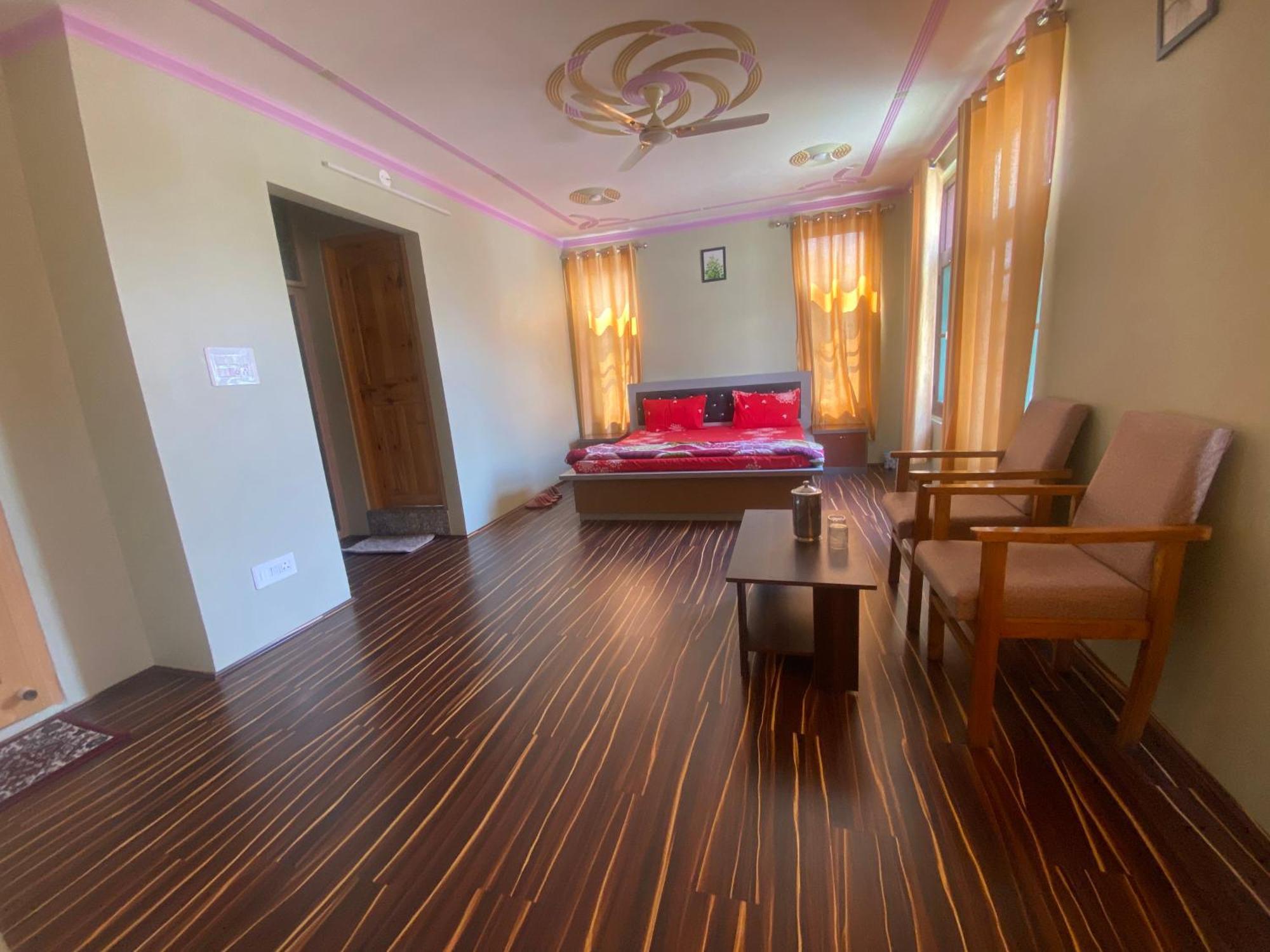 Penthouse Villa Srīnagar 外观 照片
